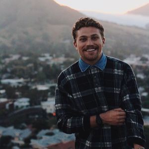 Meet your Posher, Caydon